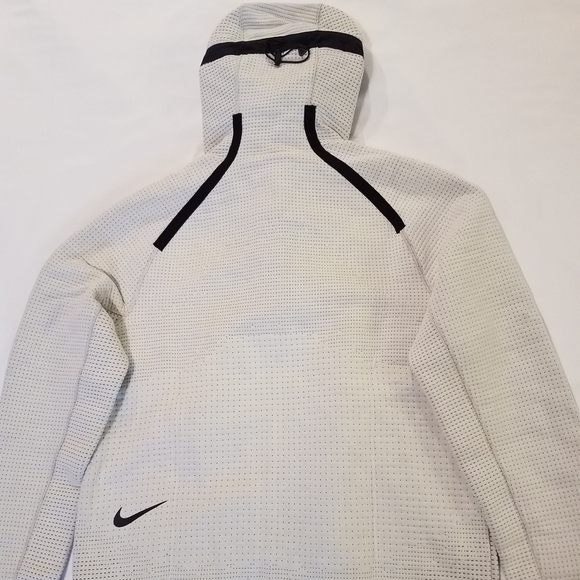 Nike tech sweatshirt - Picture 4 of 6